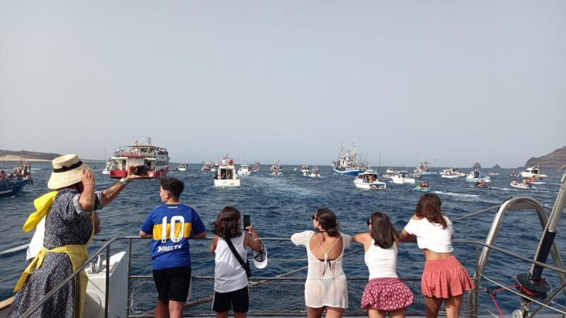 Fiestas del Carmen en La Graciosa 2026: guía completa, horarios especiales y procesión marítima